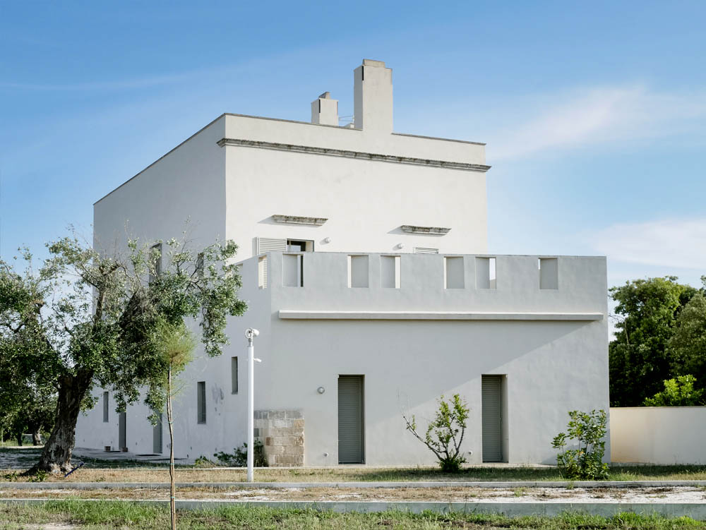 The Masseria and the apartments: from the restoration of Umberto Riva to the tourist accommodation